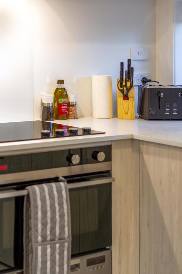 Vibrant City Abode - 2 Bed 2 Bath Appartement Christchurch Buitenkant foto